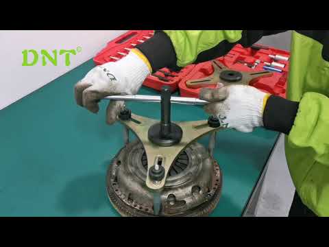 How To Use:How to install car Clutch easy By SAC clutch Alignment tool