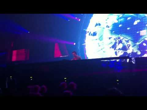 Rafael Frost vs. Kosheen - Catch The Flashback (Arty Mashup)