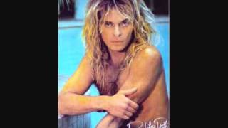 David Lee Roth Prank Calls Guitar Center