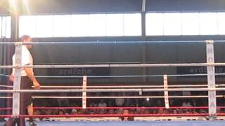 preview picture of video 'Premier pré-combat boxe anglaise au Pouzin Bois Anthony'