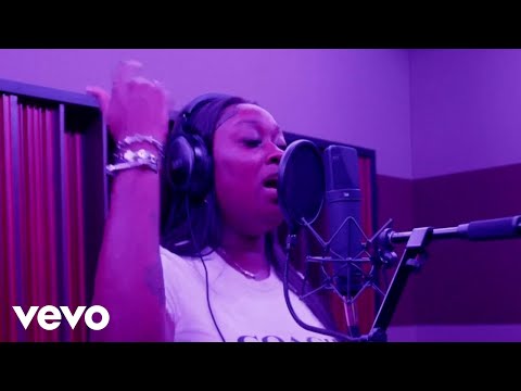 Shaneil Muir, Busy Signal, Usain Bolt - Jamaica All The Way