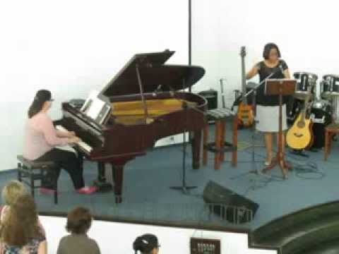 Hino "CRISTO, SÓ CRISTO" 254 HCC - Regente Ir. Isabel Pereira