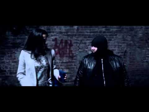 In "Via del tutto eccezionale" - Maccio Capatonda - Italiano Medio