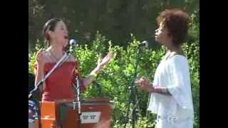 Donna De Lory and Niki Haris singing 