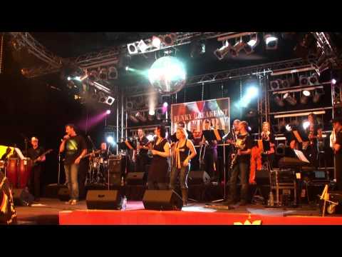 Funky Breakfast Factory: Tribute Pasadena's