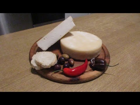 Caciotta di capra a pasta cruda