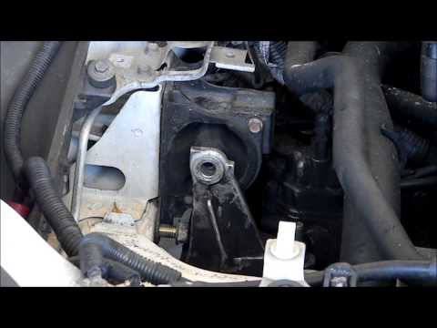 97 98 99 00 01 Honda Prelude Innovative Motor Mount Install (part 1)