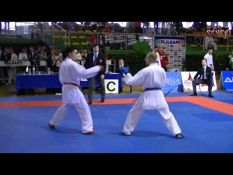 - vs Michele Giuliani - 65 kg - Campionati Italiani Kumite Ostia 2012