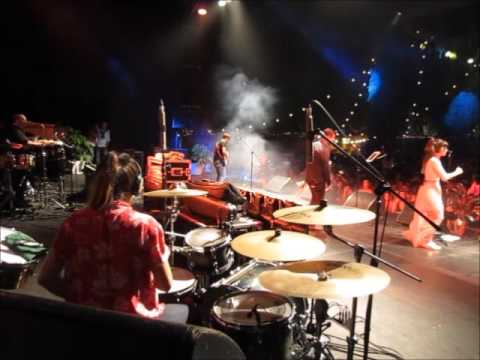 Esa Muchachita - Mauricio y Palo de Agua (Lima, Perú)