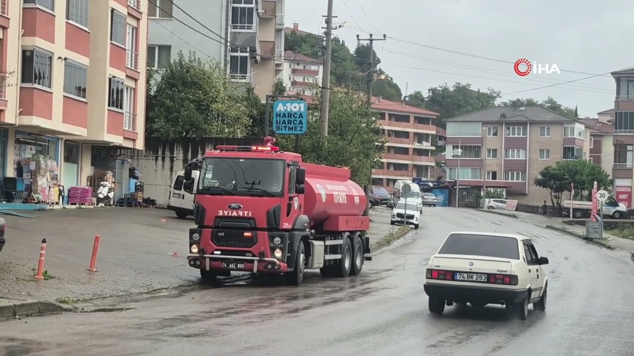 Fırtınada kopan elektrik telleri ekipleri seferber etti