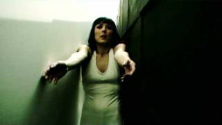 Vídeo Gemma Morado for Gilfer | Black Blocks - Un visitante especial | CORPORATIVO por i-Tek.es