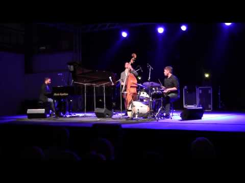 Andrea Rea Trio per "I colori del jazz" - Forum Universale delle Culture 2013