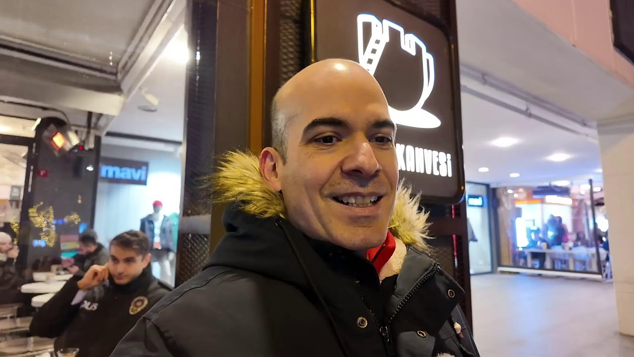 Kadıköy'de Yeni Yıl Coşkusu / Canlı