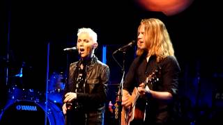 Marie Fredriksson - Ett hus vid havet (live in västerås 2014)