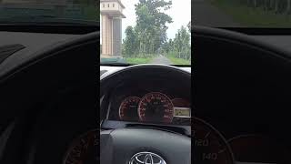 Download lagu #storywa mentahan nyetir mobil saat mendung mau ujan mp3