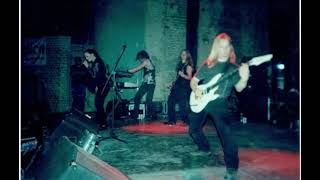 Nightwish - crownless (live Santiago Chile 2000)