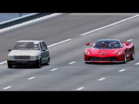 La Ferrari vs Fiat Uno Monster - To Speed Battle