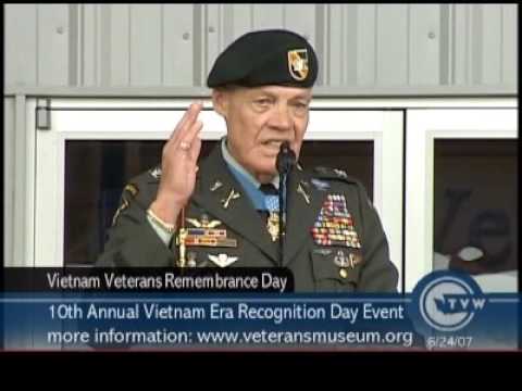 Col  Robert Howard   2007