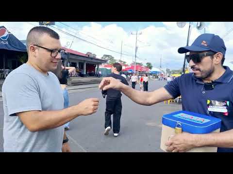 LA CAJA SORPRESA EN LAS FIESTAS DE PALMARES DE ALAJUELA