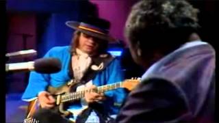 ALBERT KING with STEVIE RAY VAUGHAN '1983, in session' - Matchbox Blues