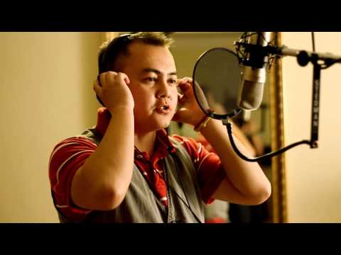 Hmong Collaboration: Behind the Scenes "Hmoob Yuav Tsum Hlub Hmoob"