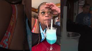 Me not giving a damm while on vacation! #carnival #cruiselife #travelvlog #carnivallegend #drinks