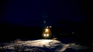 preview picture of video 'Night train from Moosonee'