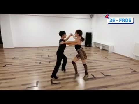 6-11 ani, Cha-Cha, Alexandru Marian Sabin  -  Erica Nikol Kerkenyakova, RAYS DANCE