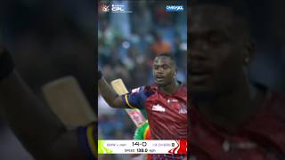 A fast bowling CLINIC courtesy of Jayden Seales & Alzarri Joseph! 🚀