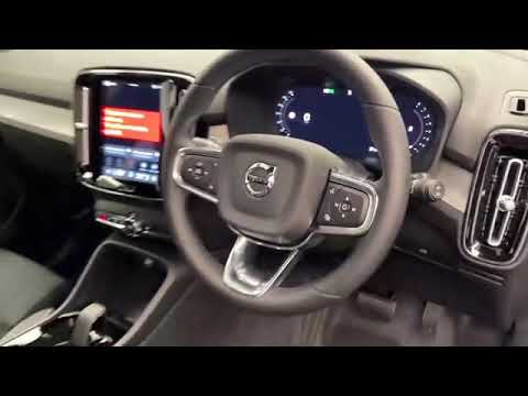 Volvo XC40 B3 MILD HYBRID *IN STOCK* €130 PER WEEK - Image 2