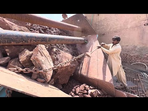 * Mega Rock Breaking with Sledgehammer 💥 Crushing Massive Boulders by Hand