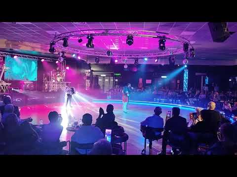 ORCHESTRA PAOLO BERTOLI - A Mezzanotte in Punto (live)