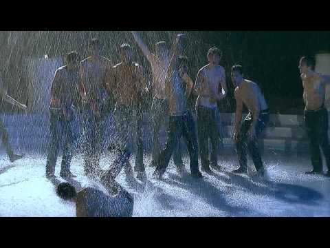 LaLa Band - "Everybody" (cover) in "Pariu cu viata"