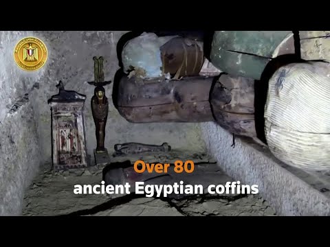 エジプト、新たに発見された古代の棺を公開 (Egypt unveils newly-discovered ancient coffins)