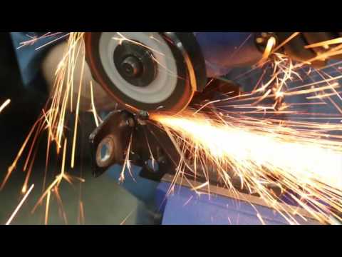 How To Rebuild or Replace Door Hinges for 1994-2002 Dodge Trucks - Kevin Tetz with LMC Truck