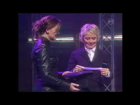 Sigga Beinteins.  2000.  Sp.  333.