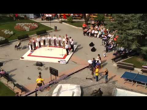 "Fetele de la Coştei" la "Balul strugurilor 2018"