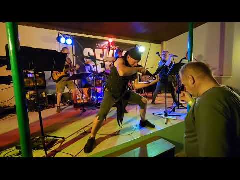 Jiřina Lysáková - Jiřina Lysáková ft. SEKEC - Mama Tata (LIVE cover, 2025)