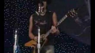 Bon Jovi- the distance