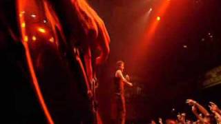 Papa Roach Born With Nothing Die With Everything Live and Murderous in Chicago