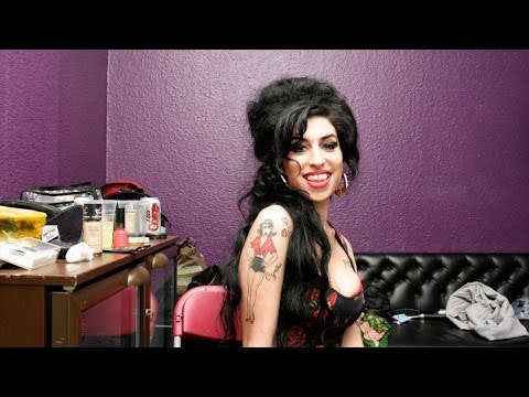 Amy (Clip 'How Big Are You Going to Be?')