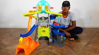 Spiral Ramp Car Race Who Will Win Little People Launch &amp; Loop Raceway Fisher Price