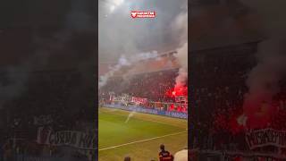 Download lagu Aksi jakmania saat Persija vs arema fc launching team #persija #persijajakarta  #jakmania mp3