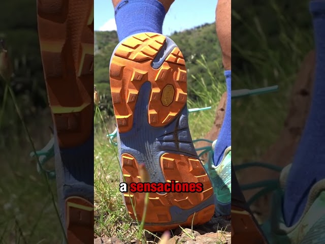 Vídeo relacionado con Topo Athletic Ultraventure 4 - Tenis Deportivos para Correr para Hombre, cómodos, Acolchados, duraderos, de 5 mm, para Correr, Verde Azulado Oscuro/Naranja, 42.5 EU