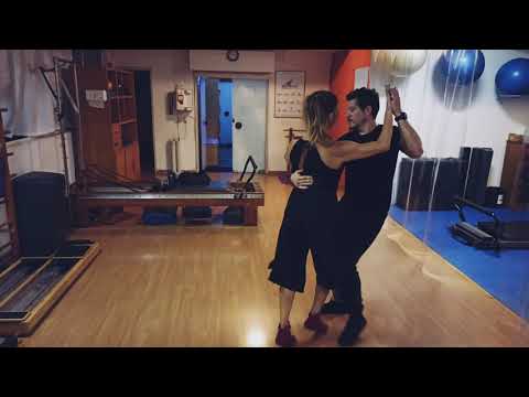 Léo Diniz e Alê Claro - forró Roots