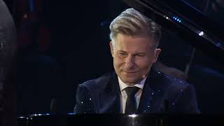 “Canon in D / She Always Gets What She Wants” performed by Charl du Plessis &amp; Ross Learmonth