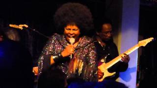 BETTY WRIGHT - IN THE MIDDLE OF THE GAME - LIVE IN LONDON 2012