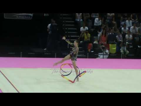 Alexandra PISCUPESCU (ROU) ribbon - 2011 Montpellier worlds AA