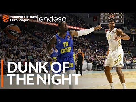 Endesa Dunk of the Night: Tarik Black, Maccabi FOX Tel Aviv