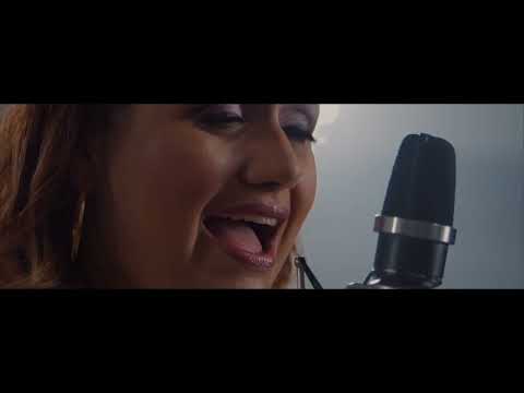 Un Viaje Largo   Versión Acústica   Marcela Gandara   Video Oficial